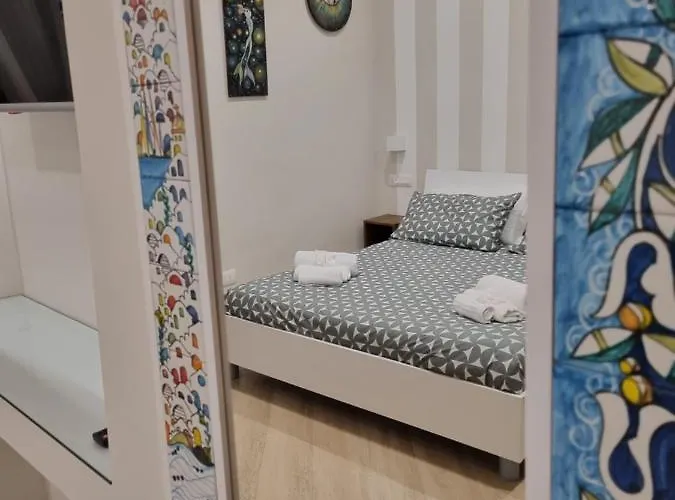 Cala Di Luna House Bed & Breakfast 4*
