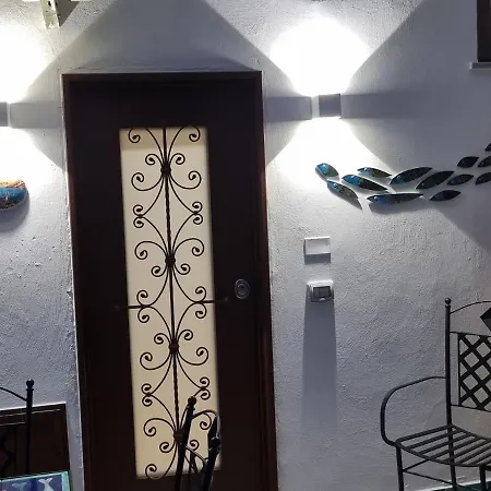 Cala Di Luna House 4*