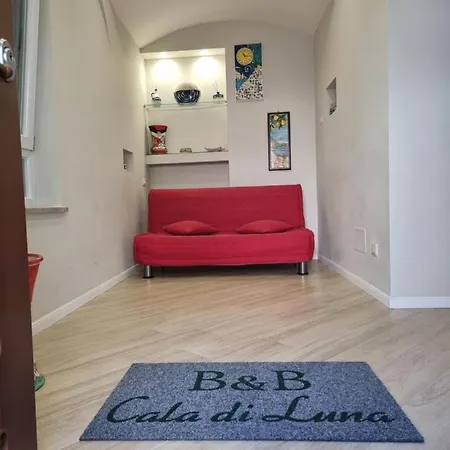 Bed & Breakfast Cala Di Luna House 4*