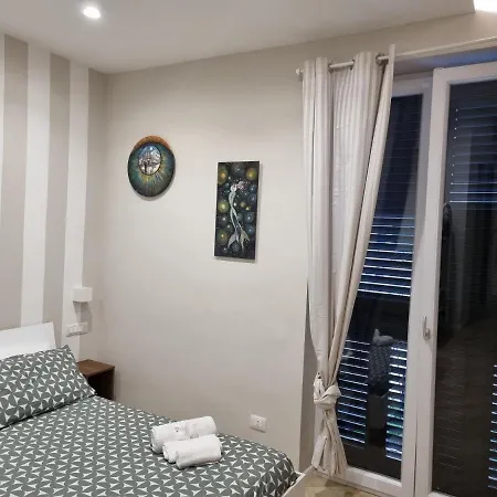 Cala Di Luna House Bed & Breakfast
