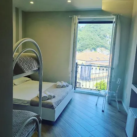 Cala Di Luna House Bed & Breakfast Vietri