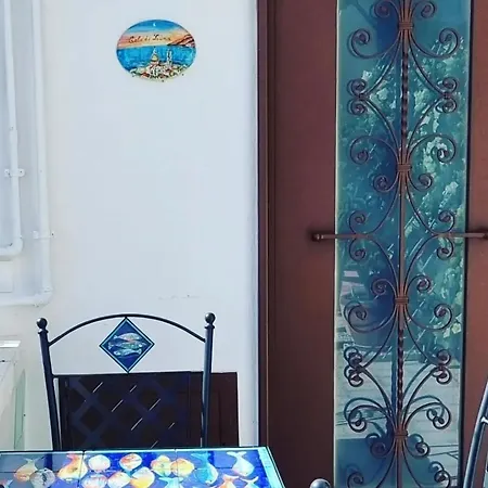 Cala Di Luna House ベッド・アンド・ブレックファスト