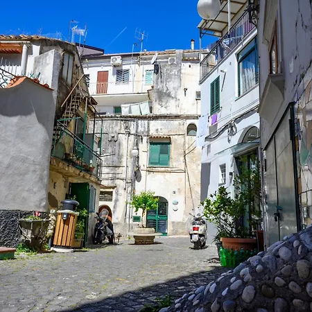 Cala Di Luna House Bed & Breakfast Vietri